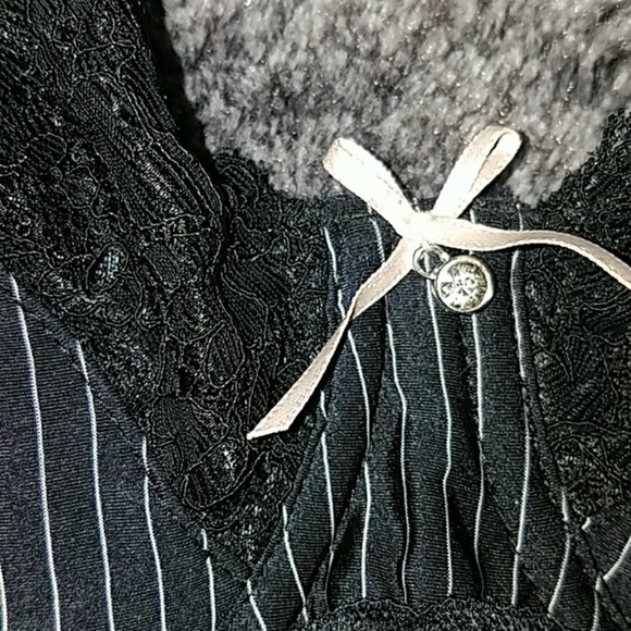 Bra - Picture 3 of 3